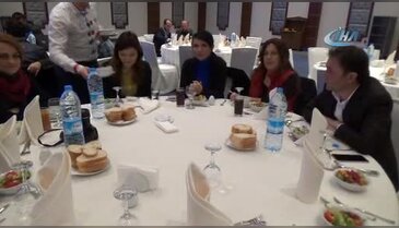 Bakan Eroğlu'ndan Afyonkarahisar'daki gazetecilere telefon sürprizi