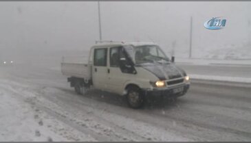 Buca'da karda mahsur kalanlara Başkan Piriştina yetişti