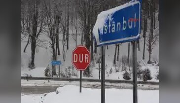 Bolu Dağı'nda kar ulaşımı yavaşlattı