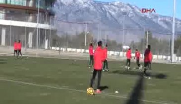Antalyaspor'da Gaziantepspor maçı hazırlıkları devam ediyor
