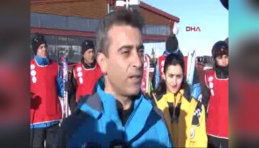 Sağlıkçılar, kar üstünde EYOF'a hazırlanıyor