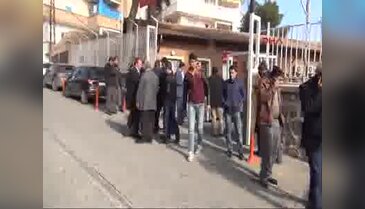 Şakalayla başlayan kavgada arkadaşını bıçakla öldürdü
