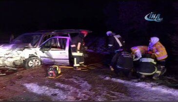 Denizli'de trafik kazası: 3 ölü, 5 yaralı