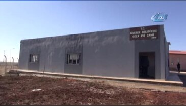 Cezaevi camisi ibadete açıldı