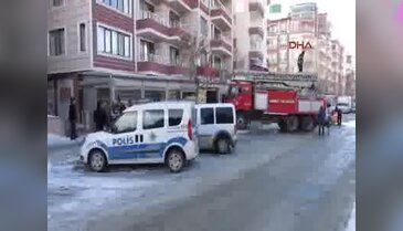 Evinde ölü bulundu