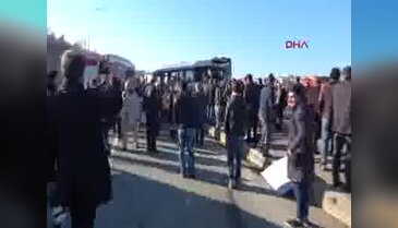 Tır yolcu midibüsüne çarptı: 1 ölü, 7 yaralı