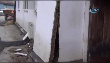 Bursa'da doğalgaz patlaması: 2 yaralı