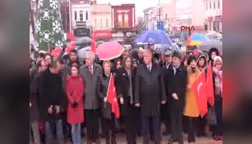 Edirne'de CHP'lilerden anayasa değişikliği protestosu