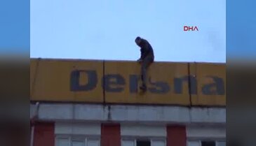 Bursa'da intihardan vazgeçirildi, arandığı suçtan gözaltına alındı