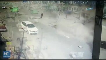 Kamyon dehşet saçtı: 4 ölü