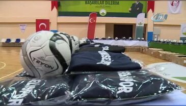 Bursa Osmangazi Belediyesi 53 kulübe malzeme yardımı yaptı