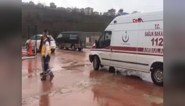 Minibüste uyuşturucu kullanan 3 kişiye gözaltı