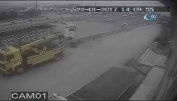 Ölümlü kaza güvenlik kamerasında