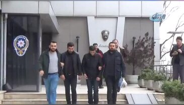 Bursa'da sahte polisler FETÖ bahanesiyle parayı camdan alırken yakalandı