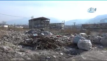 Bursa'da mahalleli uyuşturucu bağımlılarından korunmak için silahla nöbet tutuyor