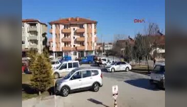 Tezgahtan tavuk çalan hırsızlar Bursa'da yakalandı