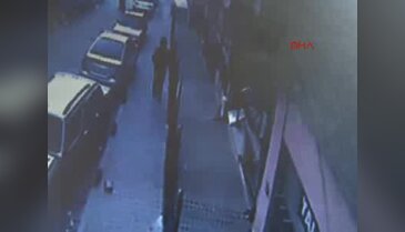 Vahşi cinayet güvenlik kamerasında
