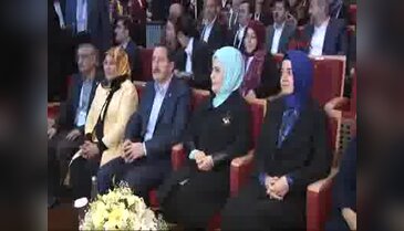 Emine Erdoğan, Eğitim-Bir-Sen 4. Türkiye eğitimci kadınlar buluşmasında konuştu