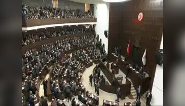 Başbakan Yıldırım: "Biz cevabı muhataplarımızdan beklerken..."