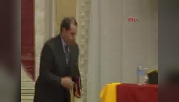 Dursun Özbek müjdeyi verdi