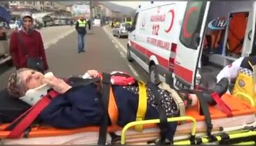 Bursa'da karşıdan karşıya geçmeye çalışan yaşlı kadına vinç çarptı