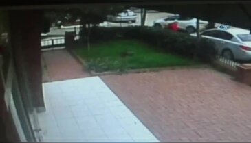 Kadıköy'de yaşanan silahlı çatışma sonrası yaşananlar kamerada