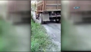 Köprü kamyonun ağırlığını kaldıramadı