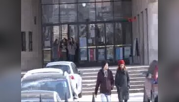 Akademisyenler alkışlarla uğurlandı