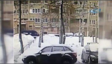 Moskova'da mutemetlere saldırı kamerada