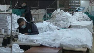 Bursa'da hem cezalarını çekiyorlar, hem de para kazanıyorlar