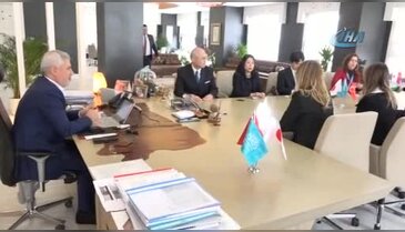Başkonsolos Bursa Nilüfer'deki Japon Parkı'na hayran kaldı