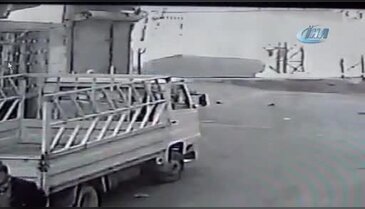 Ablasından kaçarken otobüsün altında kalan Suriyeli çocuk öldü