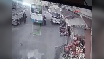 Midibüsün çarptığı Suriyeli çocuk hayatını kaybetti