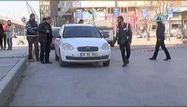 7 aylık hamile eşini boğarak öldürdü
