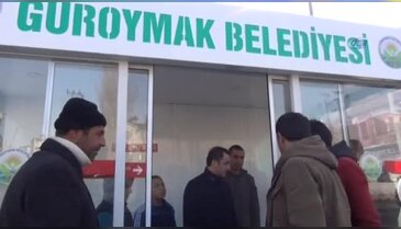Bitlis'te kayyumdan klimalı durak hizmeti
