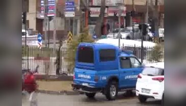 Yapımcı yönetmen Murat Erakalın Bursa'da gözaltına alındı