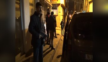 Bursa polisinden yaya uygulama