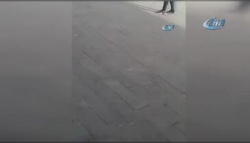 Liseli kızların kavgasını arkadaşları tarafından görüntülendi