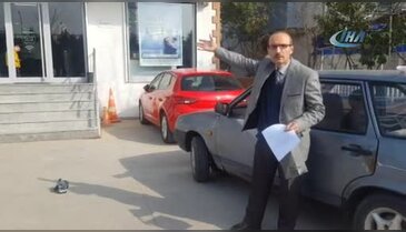 Kızgın müşteri bankaya POS cihazı fırlattı