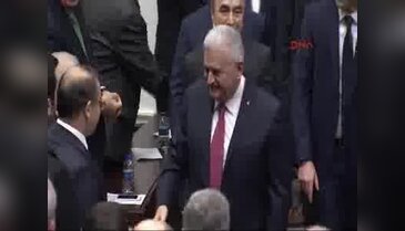 Binali Yıldırım: Bir bayrak hikayesidir gidiyor