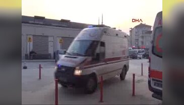 Bursa'da kamyonla otomobil çarpıştı: 7 yaralı