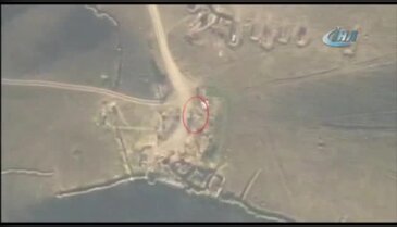 Azerbaycan Ermenistan'ın askeri aracını vurdu