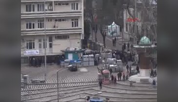 Bursa'da sistem arızası yüzünden hacı adayları kuyrukta bekledi