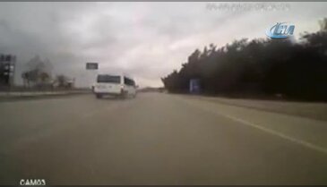 Bursa'da dikkatsiz sürücüler kameralara yansıdı