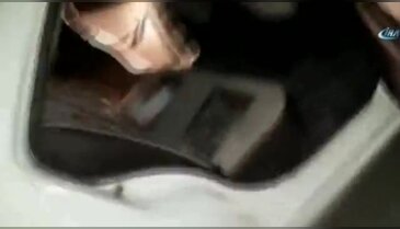 İran polisinden öğrencilere ateş