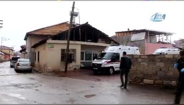 Komşuların kavgasında 4 kişi yaralandı