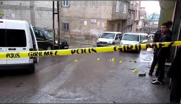 Boşandığı eşi ve kızına kurşun yağdırdı