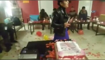 'Uçan kız' camdan fırlayarak hayatını kaybetmiş