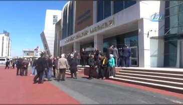 Meral Akşener Mersin'de protesto edildi