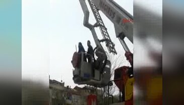Bursa'da mahsur kalan Paşa'yı el birliği ile kurtardılar
